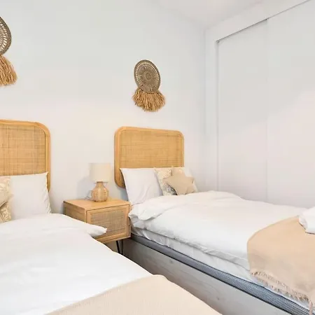 Apartamento Estilo Nordico Con Piscina En - Garden 4 1a * Εστεπόνα